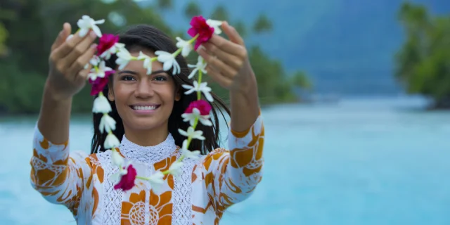 Accueil polynésien à Bora Bora © Tahiti Tourisme