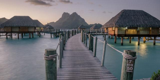 Vue Sur Le Mont Otemanu Bora Bora © Myles Mcguinness