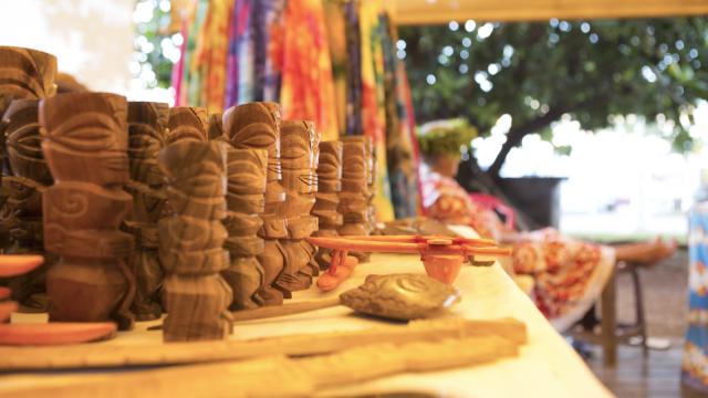 Handicraft - Tahiti Tourisme © Grégoire Le Bacon