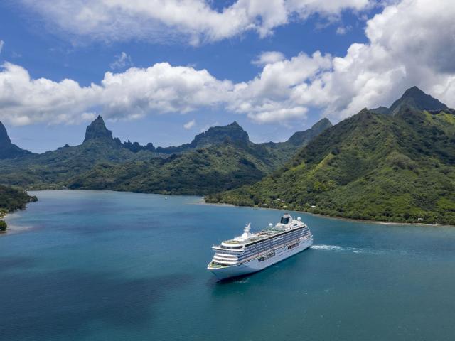 Croisière à Moorea Tahiti Tourisme © Holger Leue