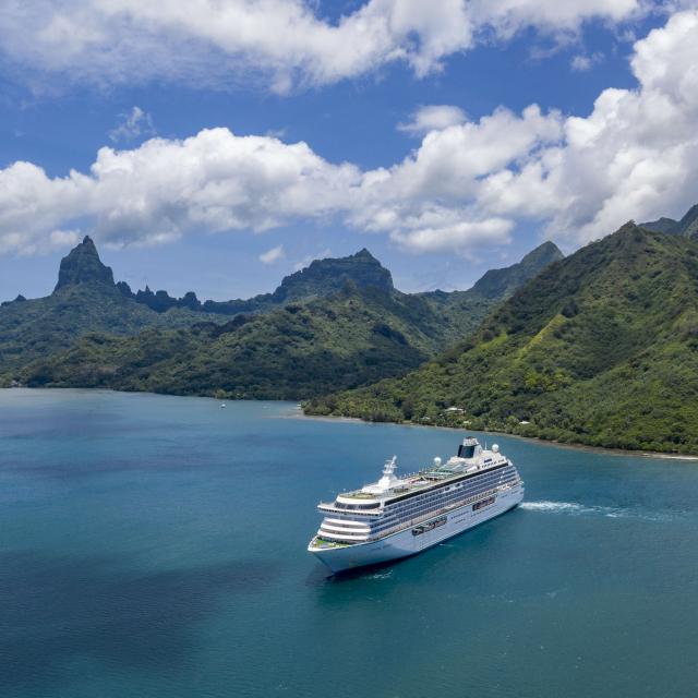 Croisière à Moorea Tahiti Tourisme © Holger Leue