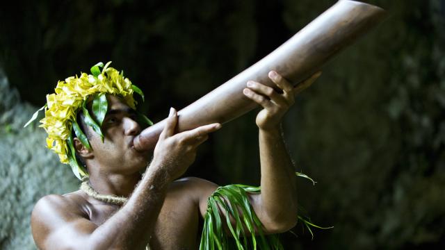 Danseur De Rurutu © Tahiti Tourisme