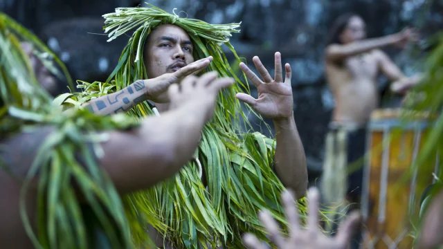 Danseurs De Hiva Oa - Tahiti Tourisme © Grégoire Le Bacon