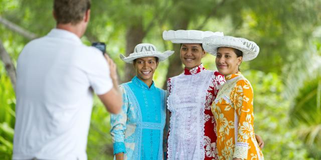 Danseuses De Rurutu © Tahiti Tourisme