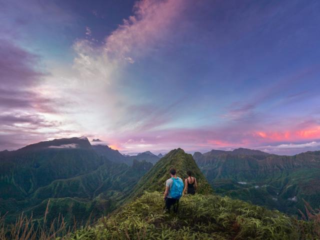 La Vue Du Mont Aorai Tahiti Tourisme © Myles Mcguinness