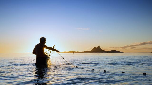 Pêcheur De Tahaa © Stéphane Mailion Photography