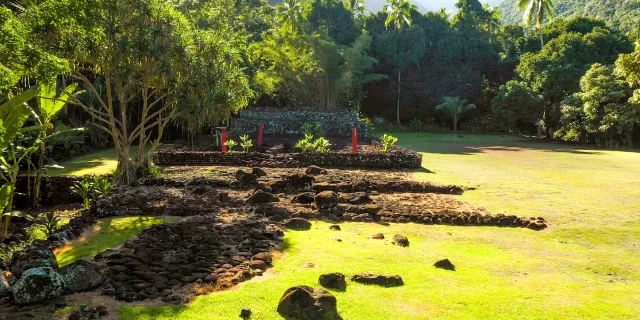 Marae Arahurahu © Oscar Tereopa