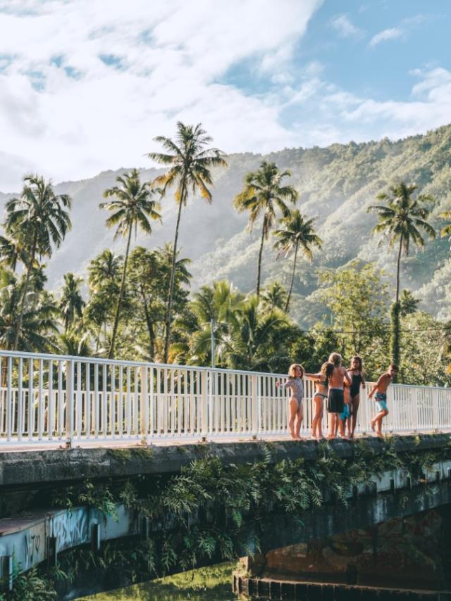 Pont au dessus de la rivière de Vaiha