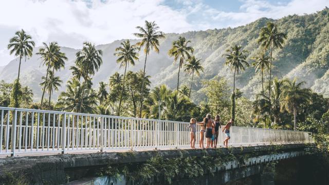 Pont au dessus de la rivière de Vaiha